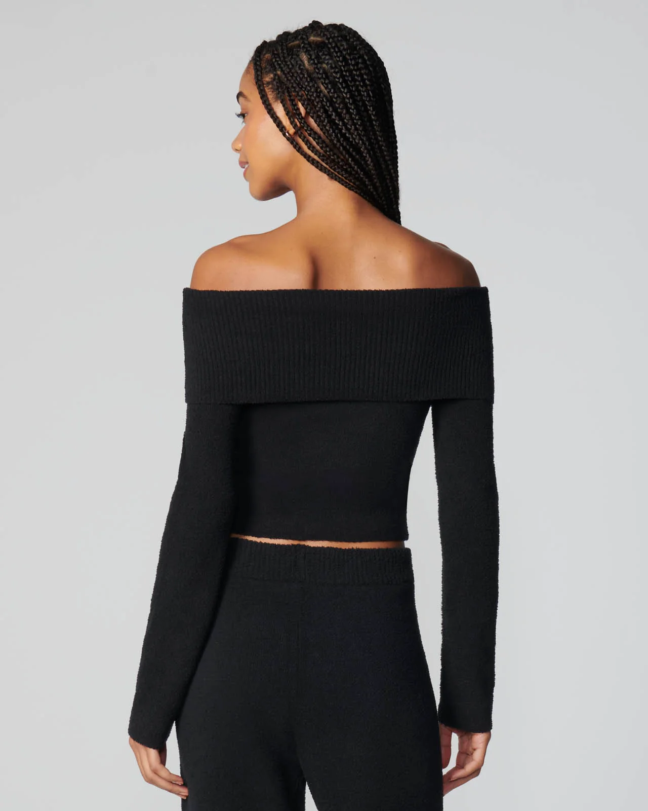 Plush Off-the-Shoulder - Image 5