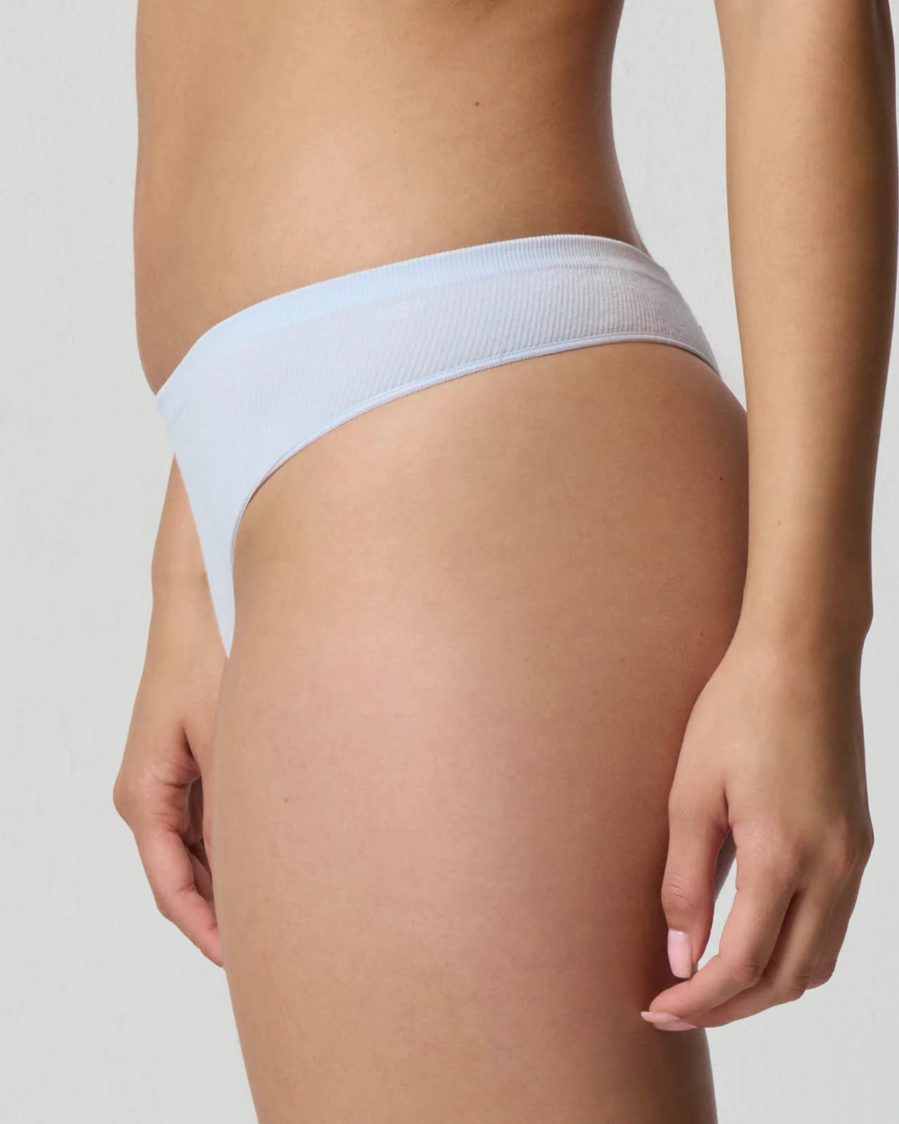 Softie Seamless Thong - Image 57